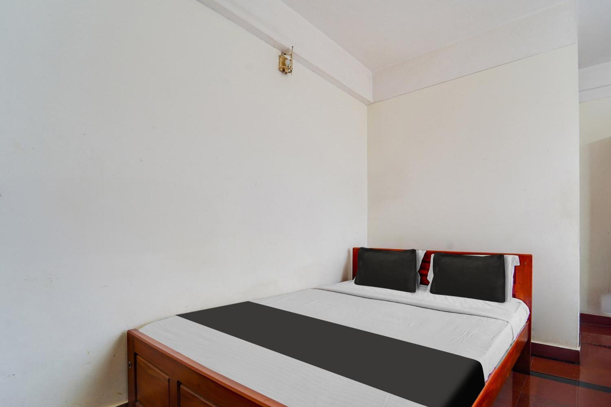 Hotel O Sai Tourist Home Thiruvananthapuram Exteriör bild